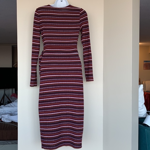 Olive + oak dress - Picture 3 of 3
